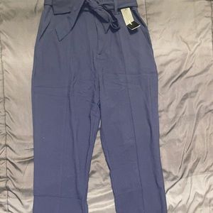 Lulu’s paper bag pants.